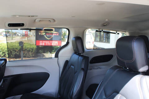 2018 Chrysler Pacifica Touring L Plus