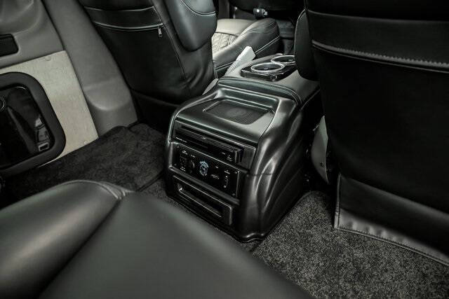 2025 GMC Savana 2500