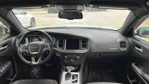 2016 Dodge Charger SXT