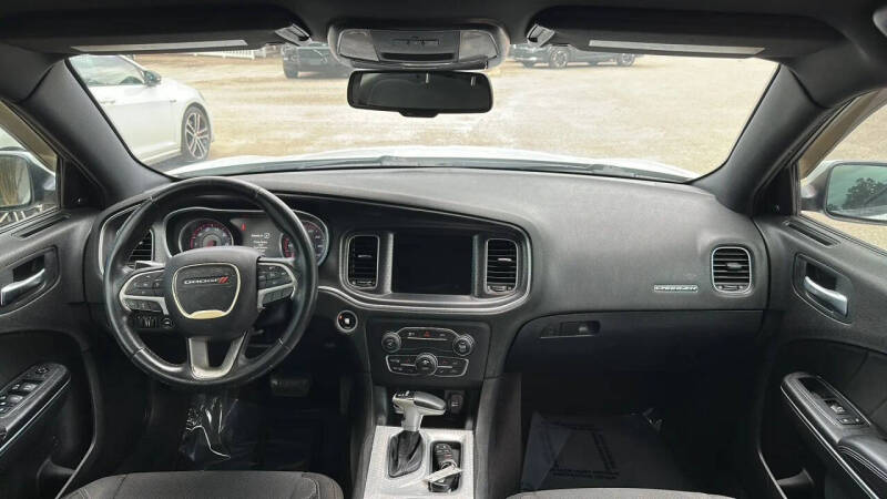 2016 Dodge Charger SXT