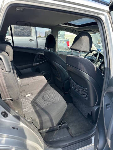 2007 Toyota RAV4 Sport