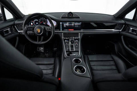 2021 Porsche Panamera 4
