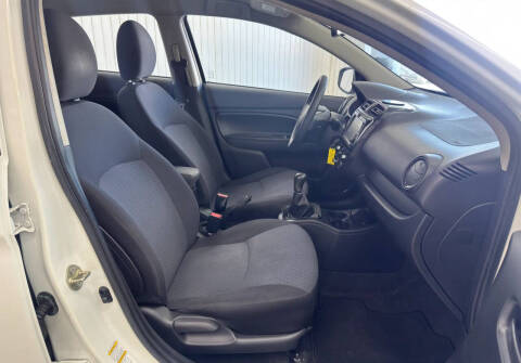 2019 Mitsubishi Mirage ES