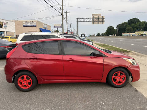 2017 Hyundai Accent SE