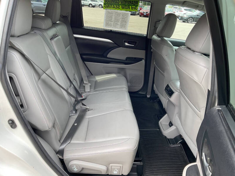 2016 Toyota Highlander XLE