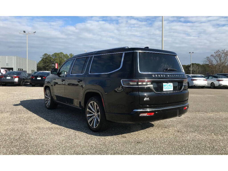 2023 Jeep Grand Wagoneer L