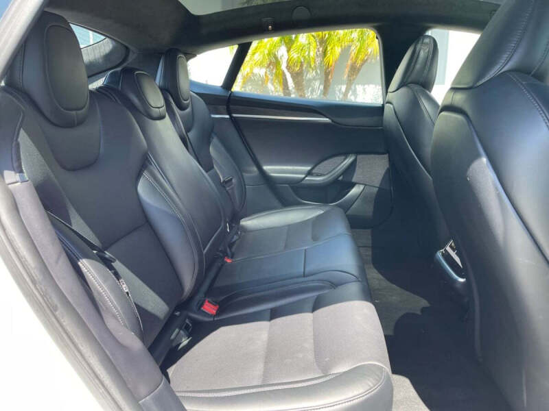 2024 Tesla Model S