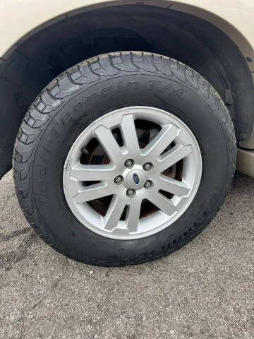 2007 Ford Explorer Eddie Bauer