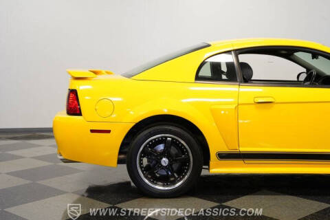 2004 Ford Mustang GT Deluxe