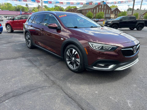 2018 Buick Regal TourX Essence
