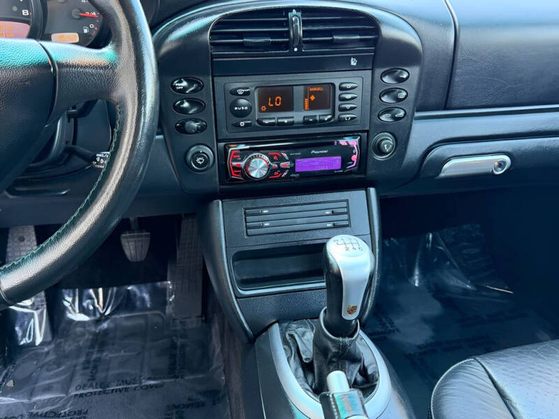 2002 Porsche 911 Carrera