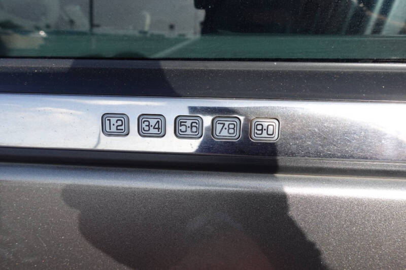 2008 Lincoln Navigator