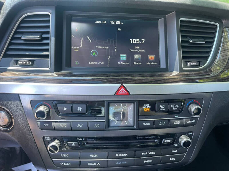 2015 Hyundai Genesis