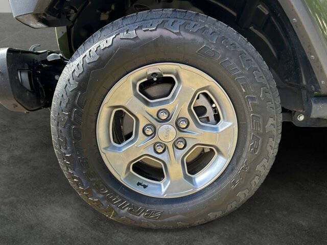 2021 Jeep Gladiator Freedom