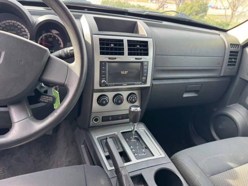 2011 Dodge Nitro Heat