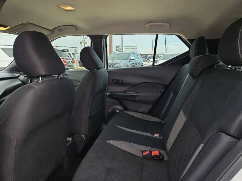2020 Nissan Kicks S