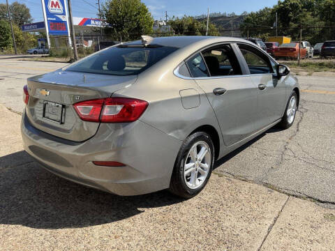 2018 Chevrolet Cruze LT Auto