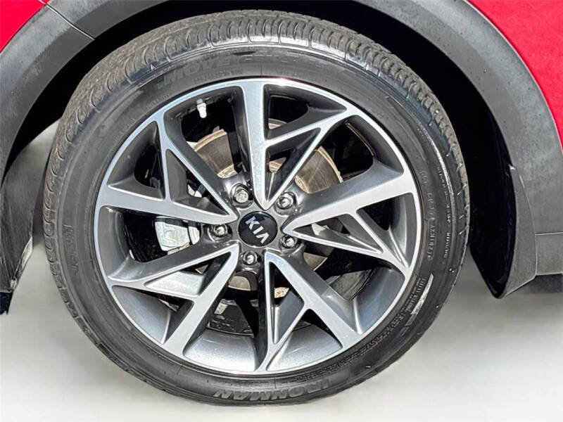 2020 Kia Niro Touring