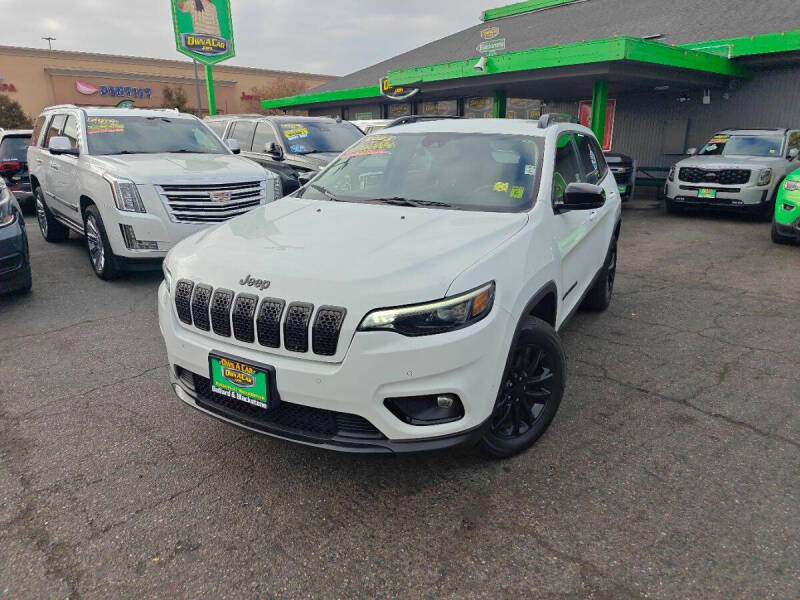 2023 Jeep Cherokee Altitude Lux