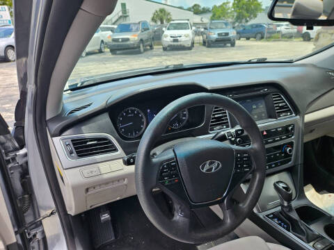 2017 Hyundai Sonata SE