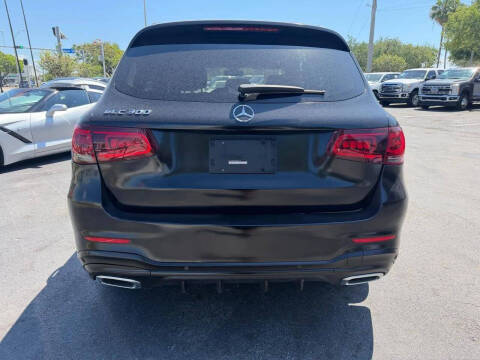 2021 Mercedes-Benz GLC GLC 300