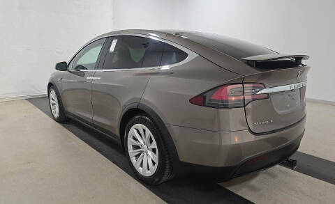 2016 Tesla Model X 90D