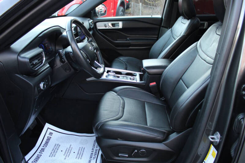 2020 Ford Explorer ST