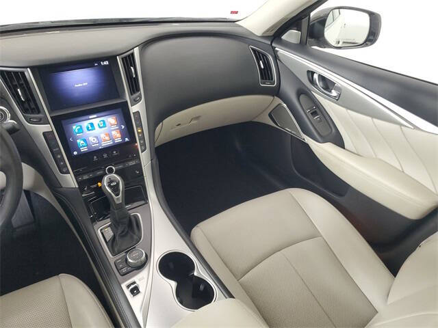 2023 Infiniti Q50 Luxe