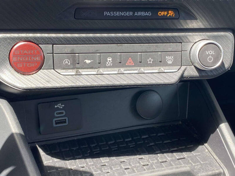 2024 Ford Mustang EcoBoost Premium