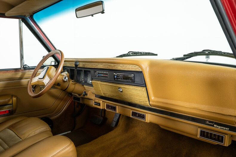 1987 Jeep Grand Wagoneer