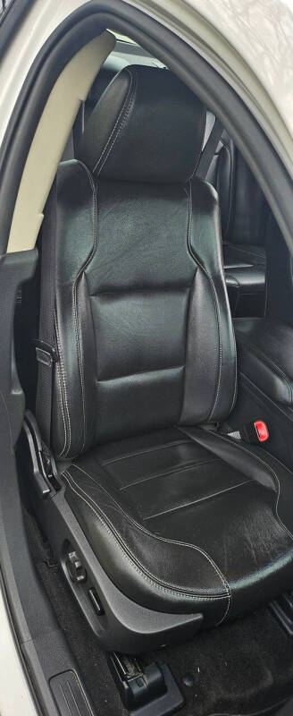 2012 Ford Taurus SEL