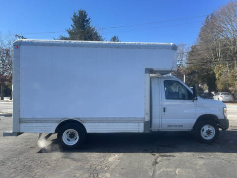 2010 Ford E-Series E-450 SD