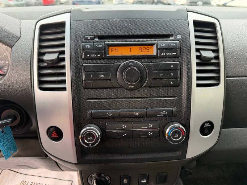 2012 Suzuki Equator Sport