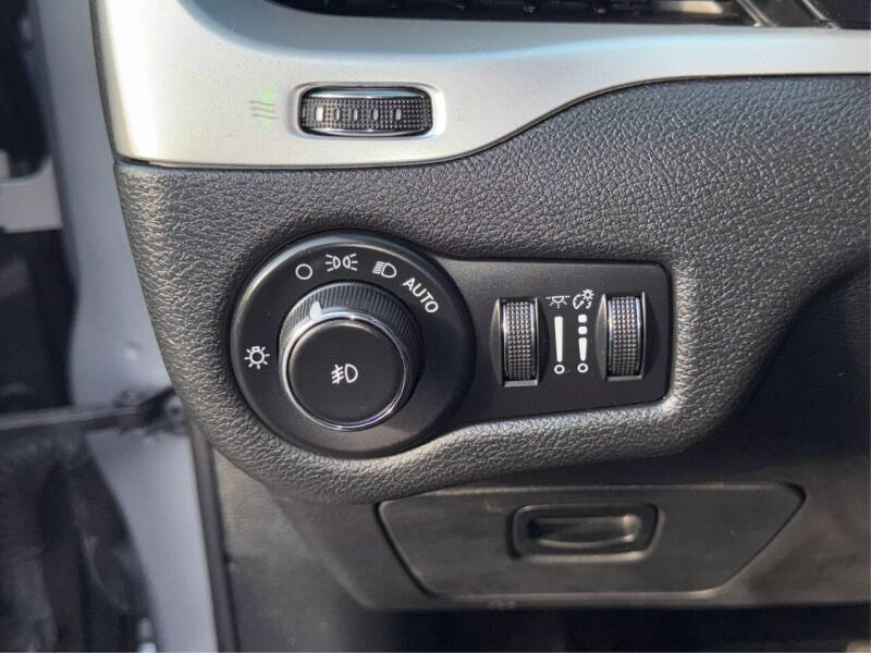 2018 Jeep Cherokee Latitude Plus