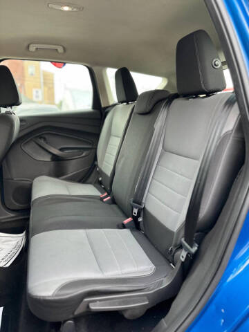 2017 Ford Escape S