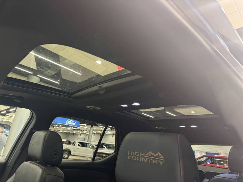 2023 Chevrolet Traverse High Country