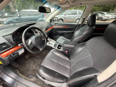 2012 Subaru Outback 2.5i Limited