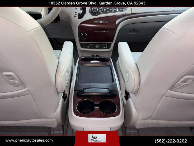 2011 Toyota Sienna Limited 7-Passenger