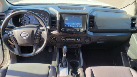 2022 Nissan Frontier S