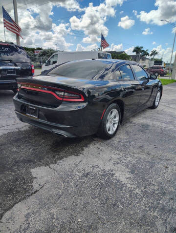 2016 Dodge Charger SE