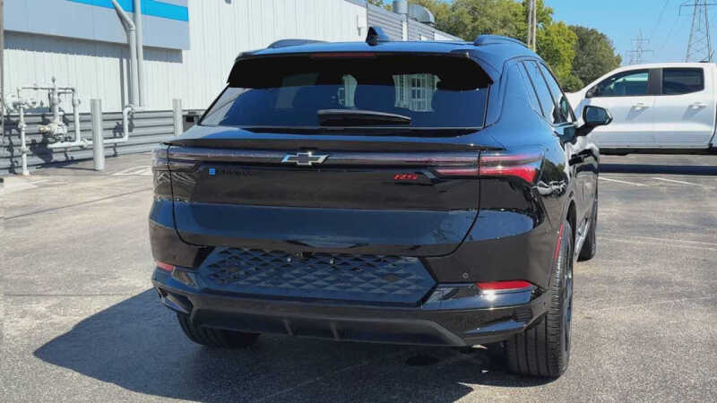 2024 Chevrolet Equinox EV Launch Edition