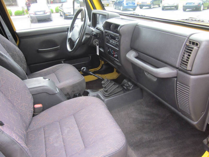 2002 Jeep Wrangler X