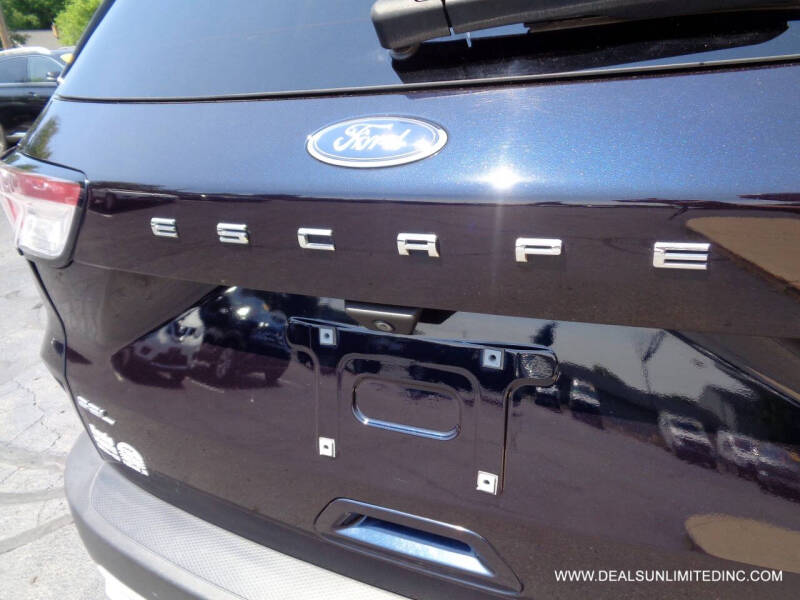 2021 Ford Escape SEL