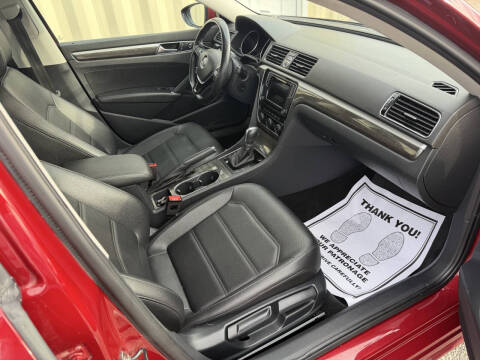 2017 Volkswagen Passat 1.8T SE