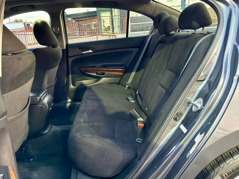 2011 Honda Accord EX V6