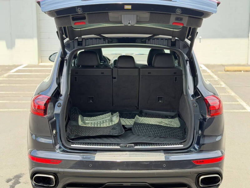 2016 Porsche Cayenne