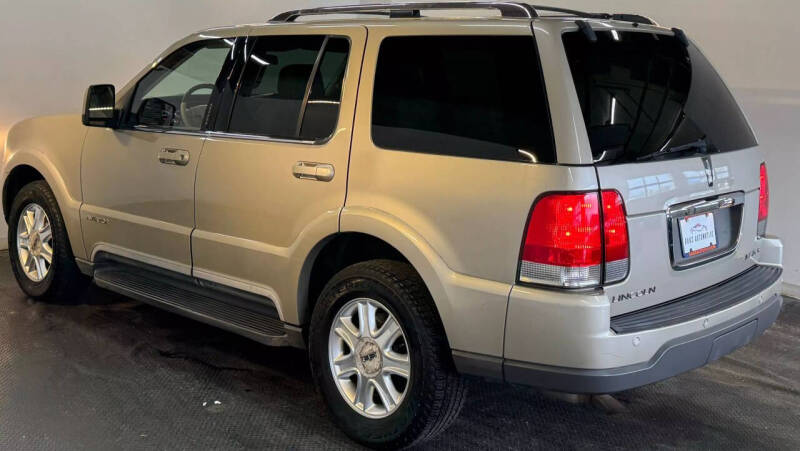 2004 Lincoln Aviator