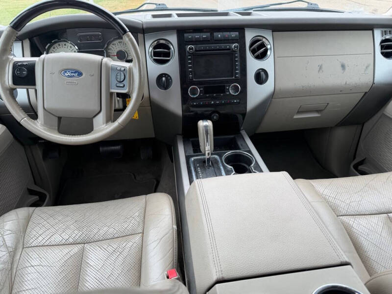 2011 Ford Expedition Limited