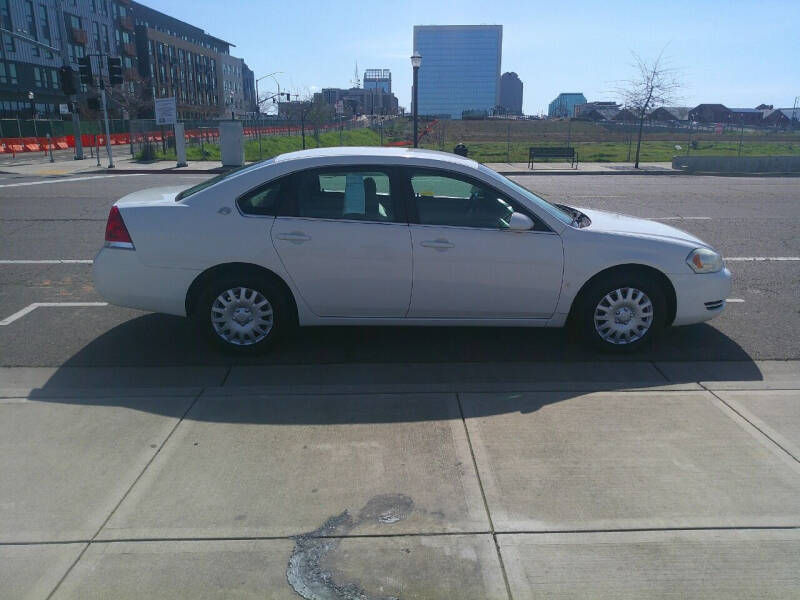 2008 Chevrolet Impala LS photo 9