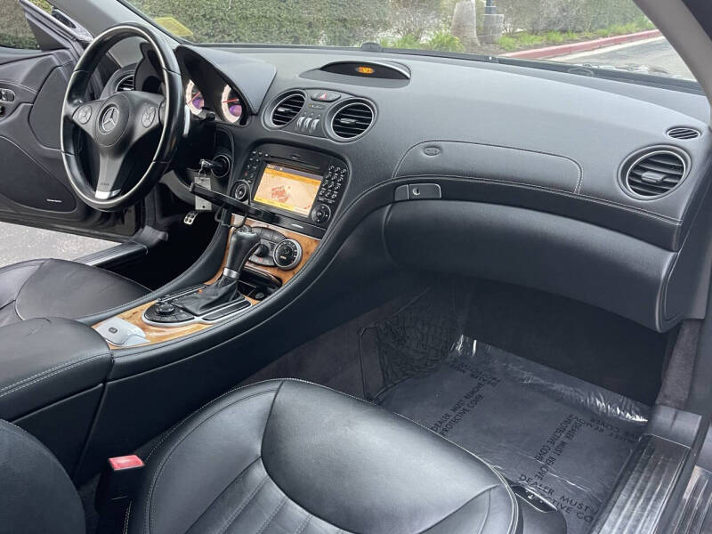 2011 Mercedes-Benz SL-Class SL 550